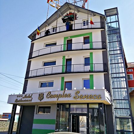 Hotel Seneca Μπάια Μάρε Εξωτερικό φωτογραφία