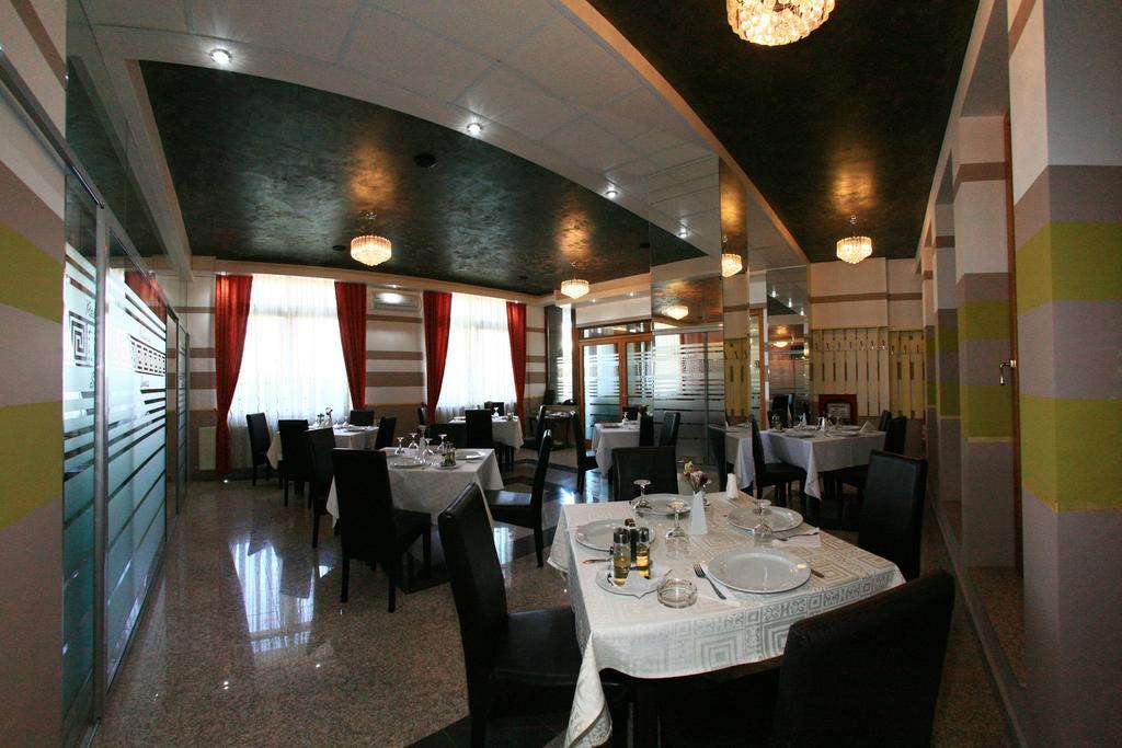 Hotel Seneca Μπάια Μάρε Εξωτερικό φωτογραφία