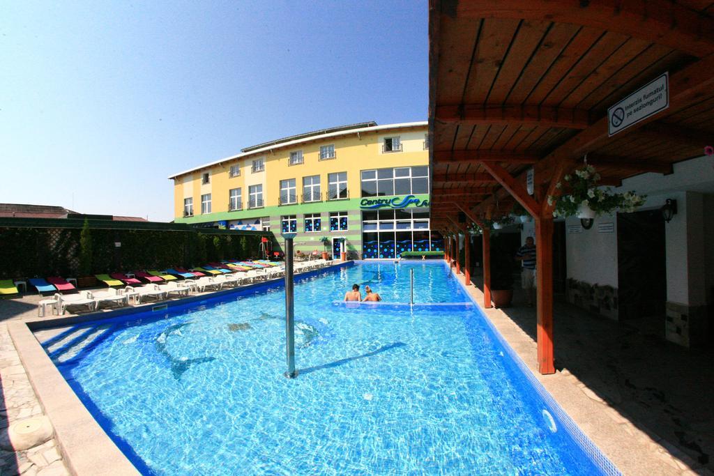Hotel Seneca Μπάια Μάρε Εξωτερικό φωτογραφία