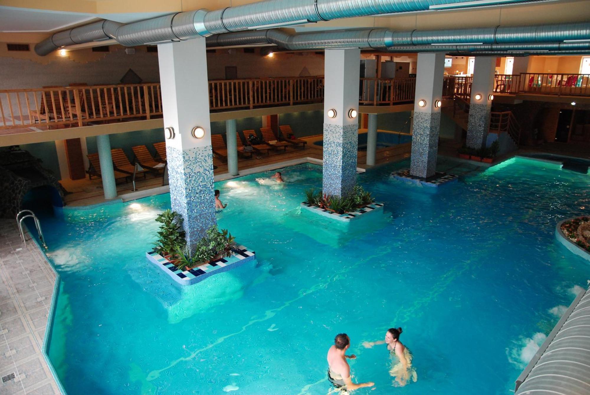 Hotel Seneca Μπάια Μάρε Εξωτερικό φωτογραφία