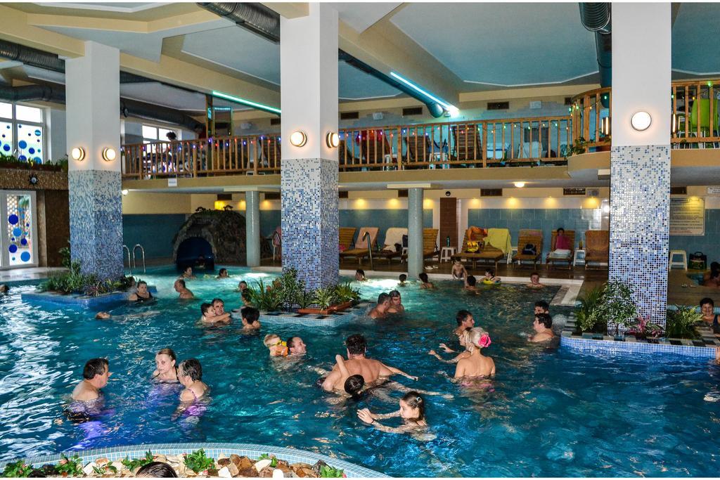 Hotel Seneca Μπάια Μάρε Εξωτερικό φωτογραφία