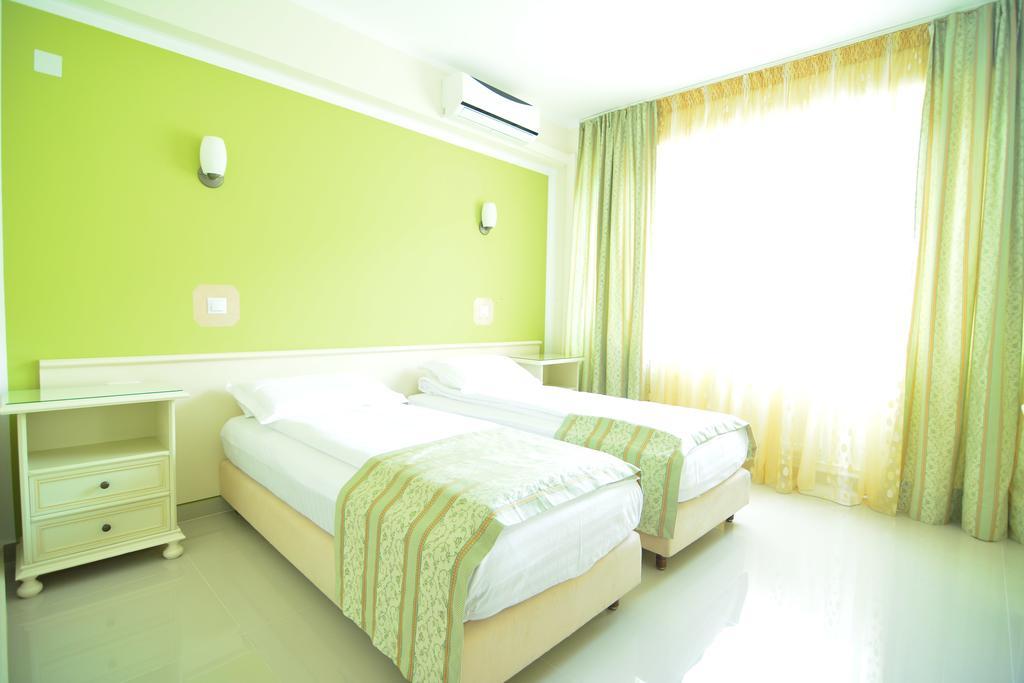 Hotel Seneca Μπάια Μάρε Εξωτερικό φωτογραφία